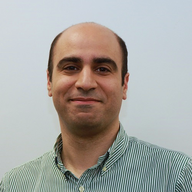 Kia Nazarpour bio photo